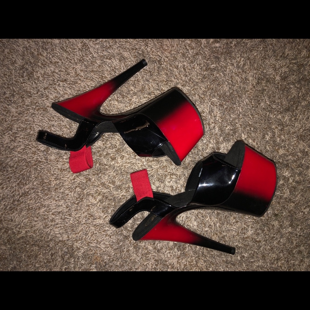 Pleasers Platform Ombre Heels